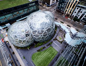 As Amazon’s Spheres near opening day, website launches to showcase unique Seattle structures