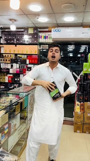 6.5K views | Instant Color in Just 5 Minutes! Our Hair Color Gel makes it easy to refresh your look: ✔️ 100% Grey Coverage ✔️ No Color on Skin—Just Gorgeous Hair ✔️ Long-Lasting, Salon-Quality Color | Lichen Professional | Facebook