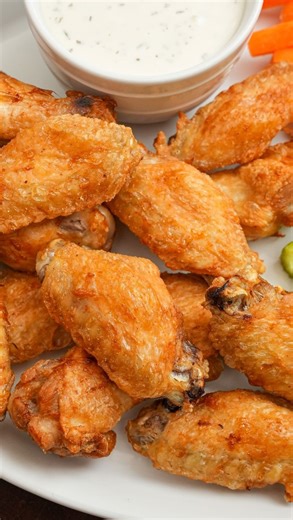 I’m starting a new series: Wings that Always Win where I show you the best chicken wing recipes for game day, starting with my all-time favorite, crispy & juicy Air Fryer Chicken Wings! I’ve revamped and perfected this recipe to ensure no matter what size wings you have, they are crispy and perfectly golden in the air fryer! Comment “CJ Recipe” for the full recipe with all of my KEY tips sent straight to your inbox (make you follow me and your message requests are open to ensure you receive it)!