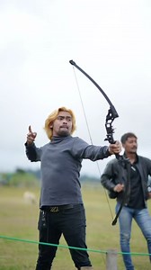 9.1K views · 62 reactions | #pranks #violinprank #agogoviolin #singprank #cutegirl #funny #funnyvideos #reelsfb #reels #reelsviral | Prank Agogo Violin | Facebook