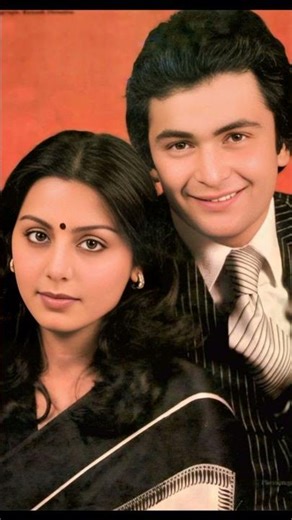 “Evergreen romantic classic of Rishi Kapoor & Neetu Singh – cute love vibes #oldisgoldsongs