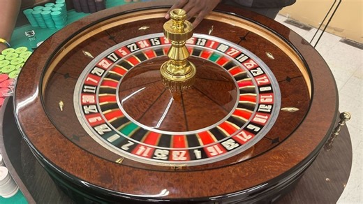 From learning to earning: Caesars plays its cards right with dealer training program