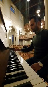 "Danny Boy" - Frederic Weatherly 🎶 The melody for this song was originally written for the song "Londonderry Air". #andreeide #piano #pianist #norway #stord #music #musikk #artist #classicalmusic #dannyboy #fredericweatherly #londonderryair | André Eide - Pianist