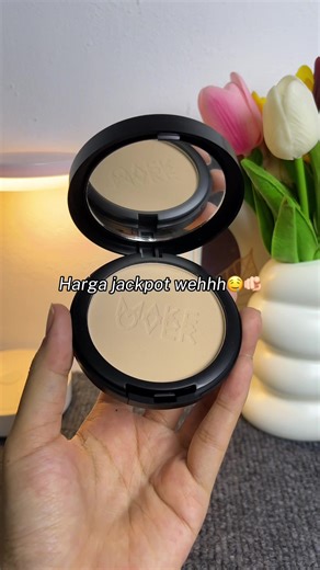 Ultimate Makeover with Powder Foundation