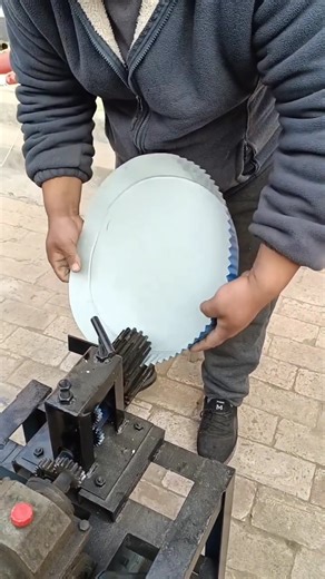 plate rolling machine. Mechanical plate rolling machine.#youtubeshorts