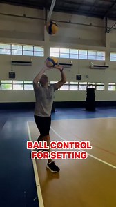 Overhead pass #volleyball #drill #sportsreels #setting #fypreelsシ゚viralシ#training | Coach George Pascua