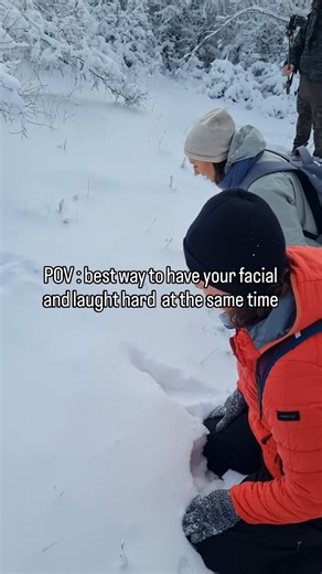 Nature Vibe 🌿 | Adventures🧗 on Instagram: "Луди за връзване ! 🫥🫣 ❄️❄️"