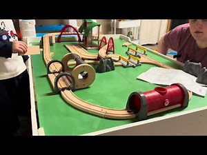 Brio Deluxe Railway Set - How to put it together