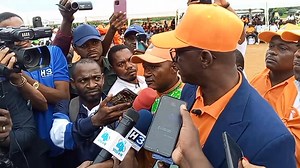 834 reactions · 214 shares |  PRÉSIDENTIELLE 2025: MEETING DE CABRAL LIBII À KRIBI. Interview du Président Cabral Libii accordé aux médias présents à ce meeting historique. #CabralLibiiReussirEnsemble #présidentiellecameroun2025 #cabral2025 #jeunesseengagée #IlyaDieudedans #devictoiresenvictoires Clotaire Ngue | Clotaire Cabraliste | Facebook