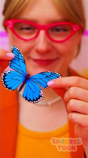 🦋 Look Mommy! This DIY BUTTERFLY 🌀 Can Actually FLY! 🌬️