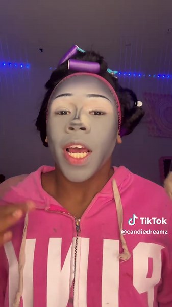 Tim Burton-Inspired Halloween Makeup Ideas