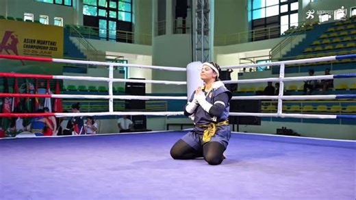 🥊 ¡El poder del Boxeo Tailandés se vivirá en Ibagué! 🔥 El Tercer Evento Nacional de Muay Thai llega al Coliseo Menor de la 42, reuniendo a 9 ligas de todo el país y más de 150 deportistas en competencia. ✅ Viernes: 3:00 p.m. pruebas de Waikru ✅ Sábado: 8:00 a.m. combates oficiales El Tolima participará con una delegación de más de 20 atletas que dejarán en alto los colores de nuestra región. #TodosJugamos 🙌🏻 (En el video se evidencia a diferentes deportistas en combates de Muay Thai) | INDEP