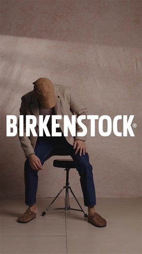 Relaxed winter looks, grounded in comfort. Enhance your fit with Birkenstock styles in seasonal hues and rich materials. | Birkenstock