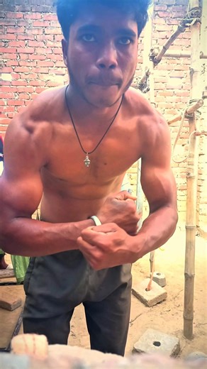 #homeworkout #motivation #bestbodytranformation #gymworkout #bodyweightworkout #pushups #indianfitne