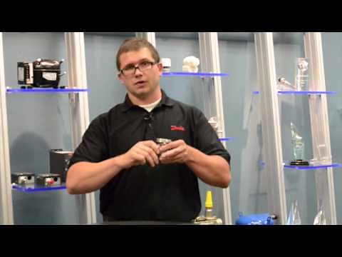 How to adjust the superheat on a TU thermostatic expansion valve