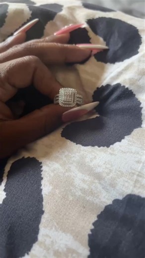 Rhinestone Decorated Ring — Stylish Diamond Look Ring