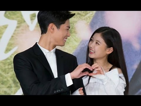 Park Bo Gum&Kim Yoo Jung -Sweet moments Part1