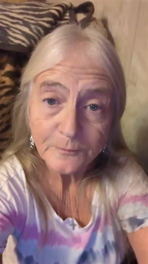 Mary Kelly123 (@mary.kelly1230)’s videos with I Fall to Pieces - Patsy Cline