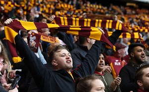 Bradford City fans hail Leeds-owned Bryce Hosannah after 'outstanding' debut