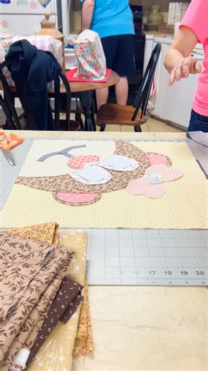 Teddy Bear 1 appliqué templates available at https://hometownquiltcompany.com/ #sewing #tamijones #beginnersewing #diy #crafty | Tami Jones • Hometown Quilt Company, LLC