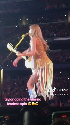 Taylor Swift Fearless Spin Compilation