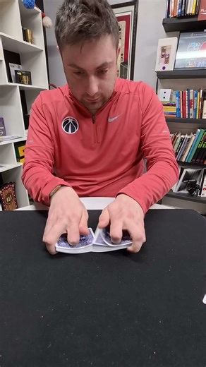 The jokers do the magic! Wild card trick #magictrick