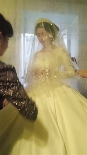 Bridal Gown Fitting Tips: Perfecting Your Wedding Look