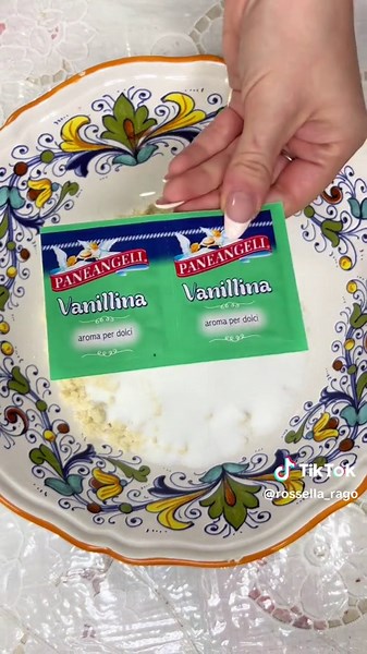 Nonna Romana loved tradition… but she also loved a good story. ❤️ These Almond Grinch Cookies are a modern twist on our beloved pasta di mandorla and somehow, she adored them. When we used to watch The Grinch together, I’d sit beside her and translate the whole movie into Italian. I told her he was a disgraziato mean, cold, with no heart at all. But then I explained how, in the end, his heart grew three sizes and he softened. She paused. Smiled. “Che bella storia, a’ Nonna.” What a nice story, m