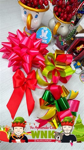 133K views · 4.2K reactions | ¿CLASE GRATIS DE EMPAQUES NAVIDEÑOS?dale ME GUSTA y deja en los COMENTARIOS cuál fue tu favorito❤️ ✏️recuerda llevar nuestros PDF digital de MOLDES PARA MOÑOS  +57 3158485123 #regalos #detalles #detallespersonalizados #feliznavidad #navidad . . . #tutorial #hechoamano #wrapping #craft #crafty | Wonka's workshop | Facebook