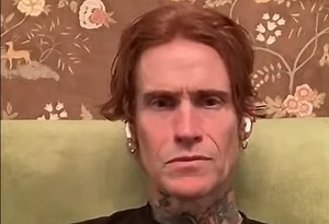 BUCKCHERRY's JOSH TODD Reflects On Split With Original Guitarist KEITH NELSON