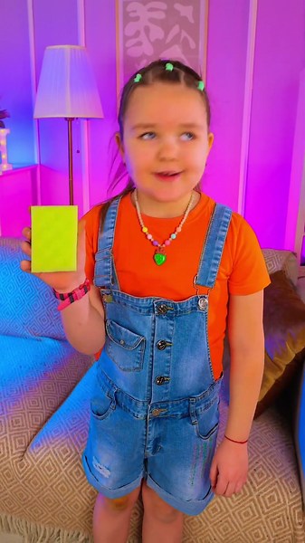 Mess Clean-Up! 🧹😅 Fun Kids Cleaning Game #shorts