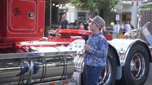 244K views · 4.7K reactions | Coming to you live from the National Show ‘N’ Shine Championship on Little Stanley Street – Fin is on the ground, checking out the old-school Macks turning heads today!  There are some real blasts from the past out here – and what’s more impressive is just how much Fin knows about these beauties! Come and take a look in person - here til Sunday! Brisbane Truck Show 2025 #mackbts25 #shownshine | Mack Trucks Australia | Facebook