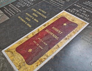 This autumn we're celebrating the lives and legacies of some of the great poets remembered in the Abbey. Here, we meet Robert Browning and Elizabeth Barret Browning, and discover how poetry brought together two of the most celebrated figures of the Romantic movement. You can find out more about our Voice and Verse season and how to get involved at: www.westminster-abbey.org/events/autumn-season | Westminster Abbey