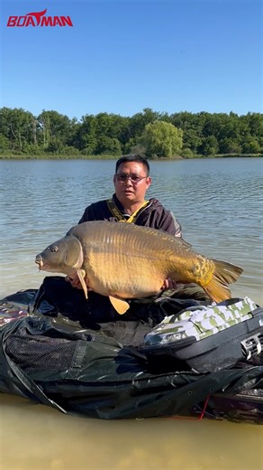 Boatman Vulcan Bait Boat Fishing #boatman #fishing #baitboat #fishinglifestyle #carpfishing #fishinglife #fishinglife🐟🎣 #fish #vulcan | Boatman