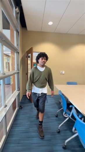 UIS StudentActivitiesCommittee on Instagram: "The shows that raised us… The joy we never outgrew.📺💚 Springfest is unlocking a core memory. From a certain little sister who never stopped bothering us to magic trips we took on a yellow bus , to flying dragons, a very big red friend, and curious kid always looking for answers. Did you catch the clues 🕵️? ………………………………………. The theme is PBS KIDS."