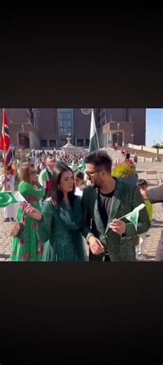 Falak Shabir's Daily Vlogs Featuring Sarah Khan