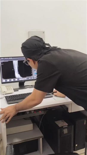 Dr. Noorul Hasan and the team performing a detailed X-ray