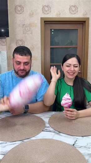 OMG He chose the big one!😂 #shorts Best video by MoniLina