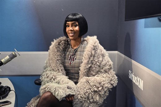 Kelly Rowland celebrates father’s first time seeing her perform with touching song dedication