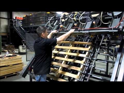 Single Man Pallet Nailing Machine