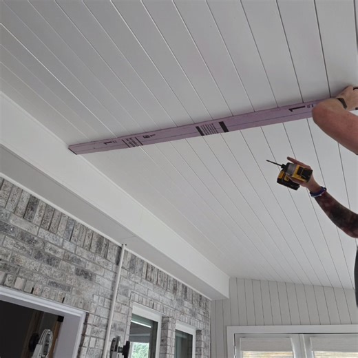 I don't do tutorials often because I despise creating and editing but so many of you asked for one on how to create a faux wooden beam. Here is quick video tutorial on how I created one. This was super easy and a lot of fun! This is what I would consider cerused white oak. Now to make 2 more... Link to products used. You can find the foam insulation at your local hardware store. https://retique.com/?srrf=i1AXR&gad_source=1&gad_campaignid=22946664872&gclid=CjwKCAjwt-_FBhBzEiwA7QEqyIoRrwMIRgveg8cy