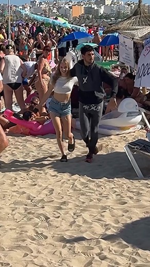 30 Million views 🤯 RoXstarZ you guys are the best ❤️💪 #mrsus #patrox #comedy #fail #prank #mallorca #party | PATROX