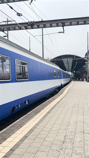 Re 620 003 Rail Adventure avec une belle composition à Olten