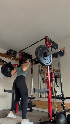 💥 BENEFITS OF BACK SQUATS! 💥 No matter your age, back squats are one of the BEST moves you can add to your routine. Here’s why ⬇️ ✔️ Build strong legs & glutes ✔️ Strengthen your core for better posture ✔️ Boost bone density (huge for kids and older adults) ✔️ Improve mobility in your hips, knees, & ankles ✔️ Support healthy, pain-free joints ✔️ Increase balance & coordination ✔️ Build muscle for a faster metabolism ✔️ Reduce injury risk ✔️ Improve everyday movement — standing, lifting, walkin