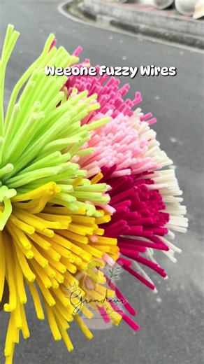Wee One Fuzzy Wires: Explore Vibrant Color Options