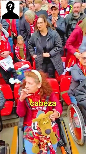 AYUDO A QUE SU EQUIPO META UN GOL!