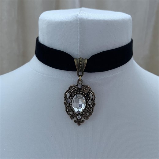 Gothic Black Velvet Ribbon Choker With Victorian Style Clear Sparkling Crystal Cameo Pendant, Regal Elegance Collar, Adjustable Necklace - Etsy