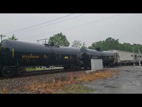 CSX Q693-01 Mixed Freight Chesnee, SC w/911 First Responders and 1776 Veterans units leading