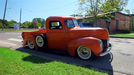 Texas Metal S03:E10 - Earl Campbell's Custom Caddy (Pt. 1)
