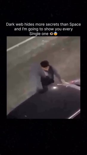 @restricteddarkweb on Instagram: "Just @restricteddarkweb 日本利用压电瓷砖将脚步转化为电能。这些瓷砖捕捉来自你脚步的动能。当你行走时，你的重量和动作会对瓷砖产生压力。瓷砖会轻微弯曲，从而产生机械应力。瓷砖内部的压电材料将这种应力转化为电能。每一步都会产生少量电荷，而数百万步结合在一起就能产生足够的电力来驱动 LED 灯、数字显示屏和传感器。在像涩谷车站这样繁忙的地方，每天大约有 240 万个脚步为这一系统作出贡献。这些电能可以被储存或立即使用，从而减少对传统电力来源的依赖，并支持可持续的城市基础设施。这种方法将日常运动转化为实用的可再生能源 #日本 #知识 #事实 你知道吗 推荐 科技 创新 历史 技术 实验 热门"